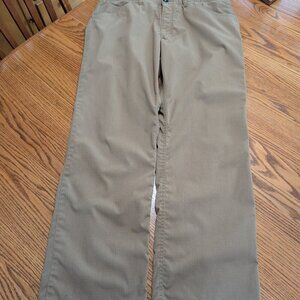 Under Armour Storm Pants mens 38x32 light tan performance comfort golf